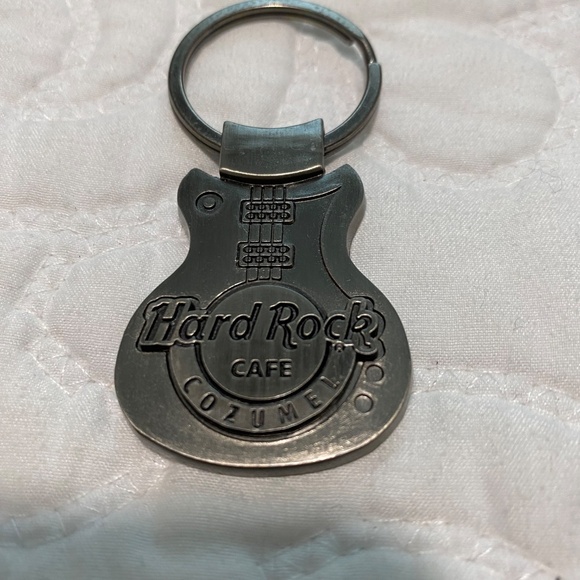 Hard Rock Cap (Bundled with Key Ring and Pin) - Picture 7 of 12